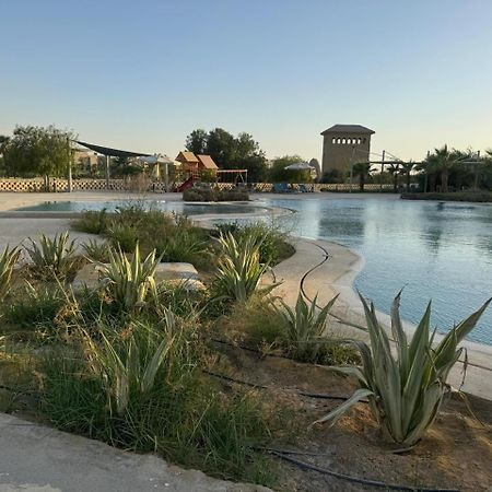 A Sea View Spacious Cheering 5 Bedroom Villa Ain Sokhna "Ain Bay" فيلا كاملة للإيجار قرية العين باي Ain Sukhna Eksteriør bilde