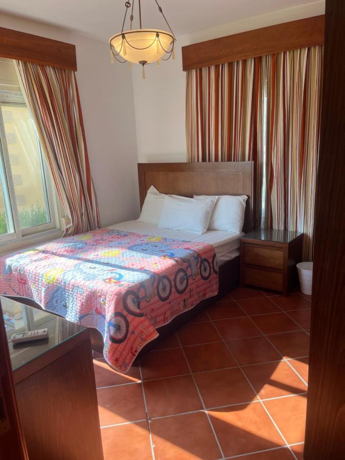 A Sea View Spacious Cheering 5 Bedroom Villa Ain Sokhna "Ain Bay" فيلا كاملة للإيجار قرية العين باي Ain Sukhna Eksteriør bilde