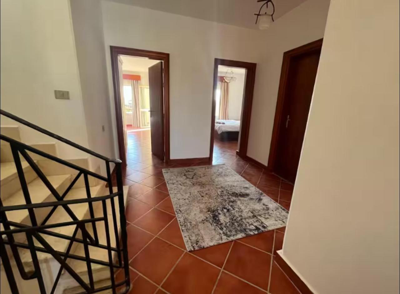 A Sea View Spacious Cheering 5 Bedroom Villa Ain Sokhna "Ain Bay" فيلا كاملة للإيجار قرية العين باي Ain Sukhna Eksteriør bilde